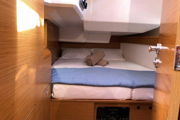 Sun Odyssey 479 - 4 cab., Alimos