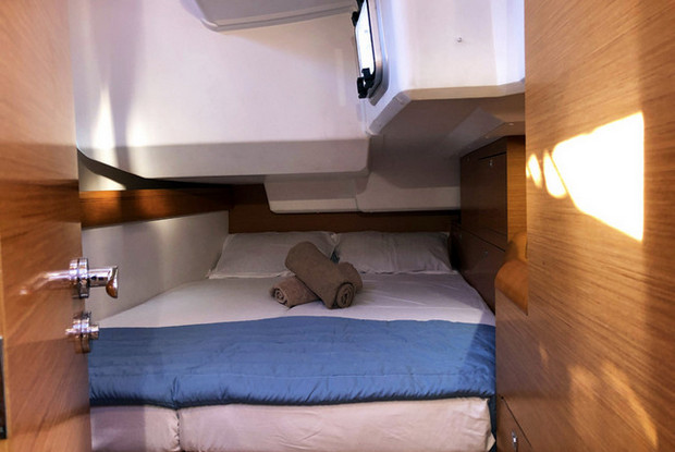 Sun Odyssey 479 - 4 cab., Alimos