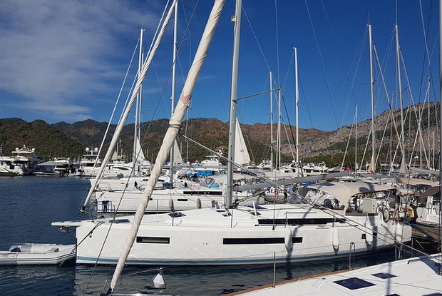 Sun Odyssey 490 - 3 cab., Fethiye