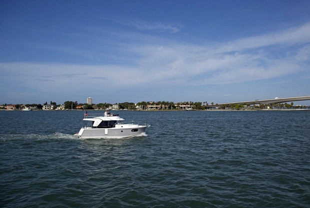 Swift Trawler 30, Pula