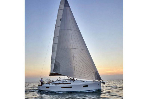 Sun Odyssey 410, Loutraki