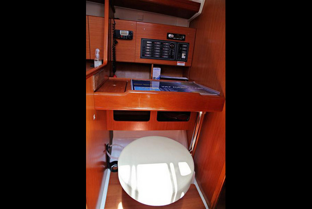 Cyclades 43.4, Bodrum