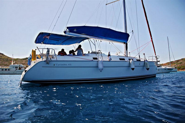Cyclades 43.4, Bodrum