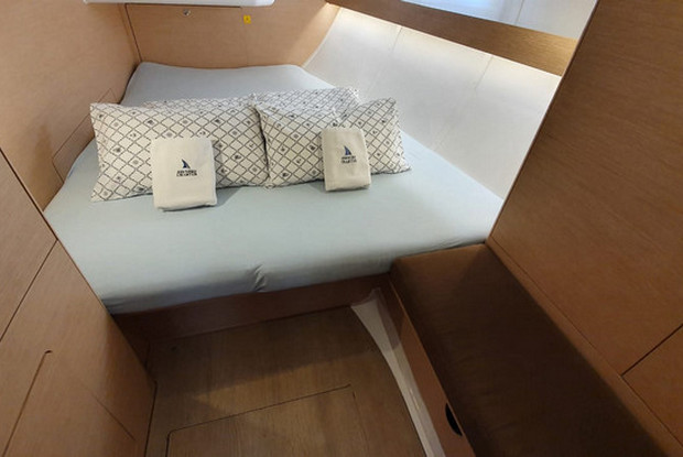 Elan Impression 45, Zadar