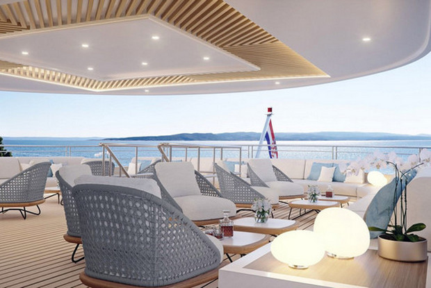 MY Custom Anthea, Split