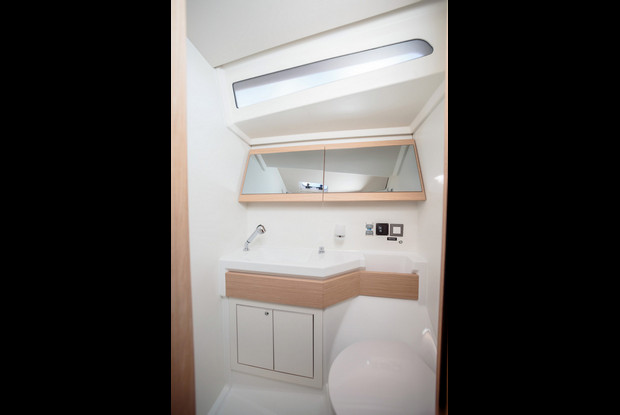 Oceanis 46.1, Salerno