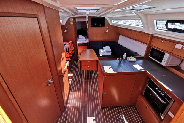 Bavaria Cruiser 37 , Sukošan-Zadar