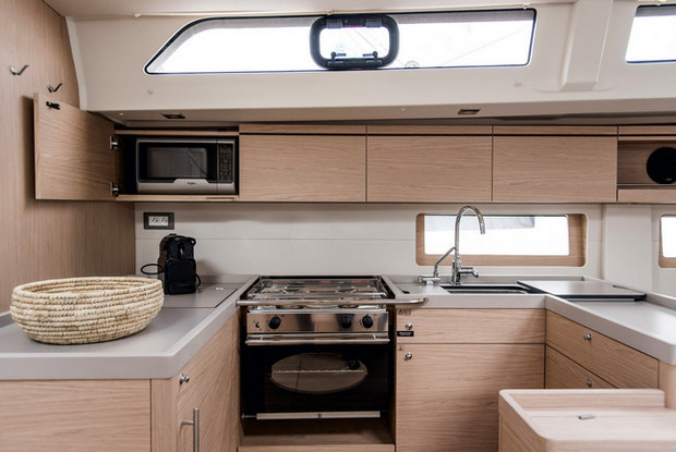 Oceanis 51.1, Salerno