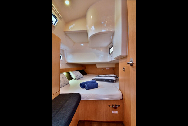 Bavaria Cruiser 41 - 3 cab., Šibenik
