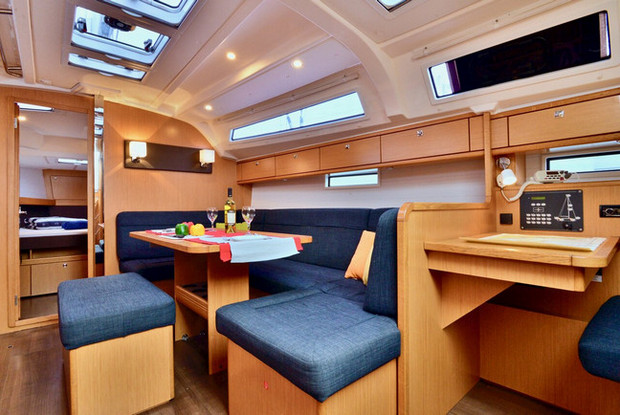 Bavaria Cruiser 41 - 3 cab., Šibenik