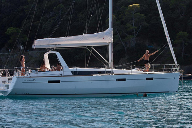 Oceanis 45 - 4 cab., Pula