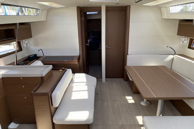 Oceanis 51.1, Alimos