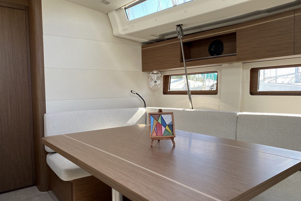 Oceanis 51.1, Alimos