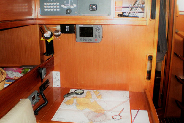 Bavaria 45 Cruiser, Sami