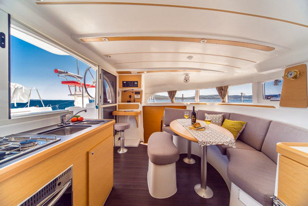 Lagoon 380 - 4 + 1 cab., Novi Vinodolski