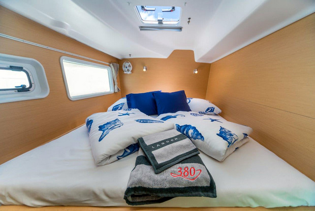 Lagoon 380 - 4 + 1 cab., Novi Vinodolski