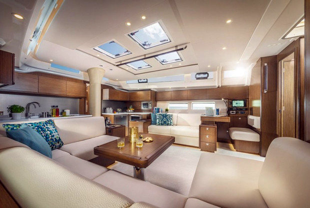 Bavaria C57 Style - 5 cab., Alimos