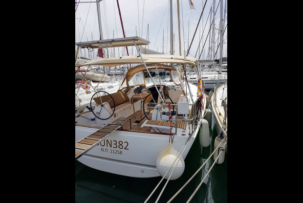 Dufour 382 GL, Alimos