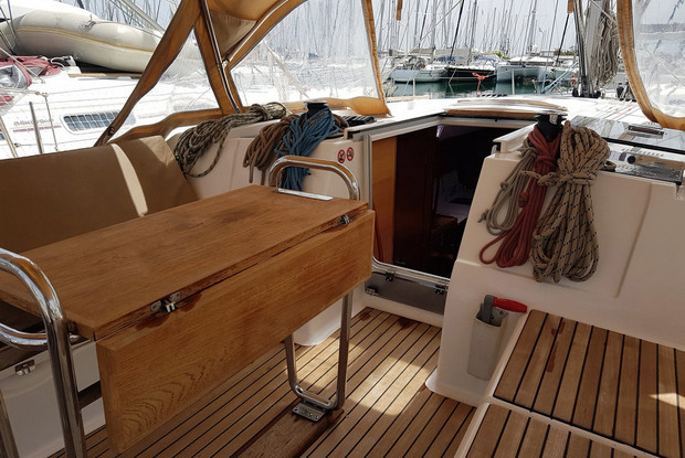 Dufour 382 GL, Alimos