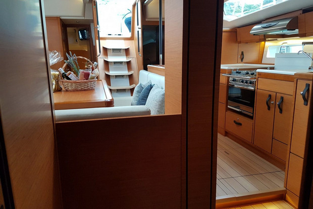 Jeanneau 54 - 4 + 1 cab., Pirovac