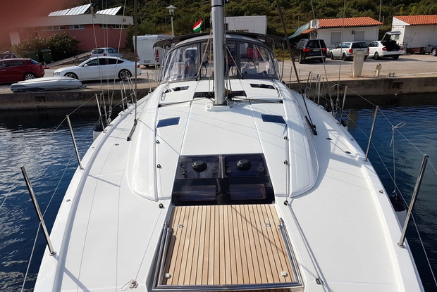 Jeanneau 54 - 4 + 1 cab., Pirovac