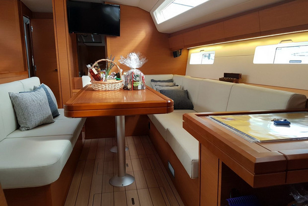 Jeanneau 54 - 4 + 1 cab., Pirovac