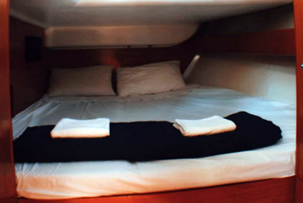 Cyclades 43.4, Kallithea