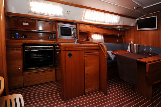 Bavaria 34 Cruiser - 2 cab., Zadar