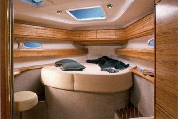 Bavaria 50 Cruiser, Alimos