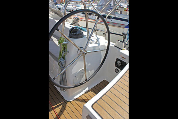 Bavaria 42 Cruiser, Lavrio