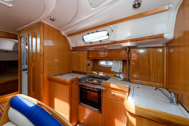 Bavaria 42 Cruiser, Trogir