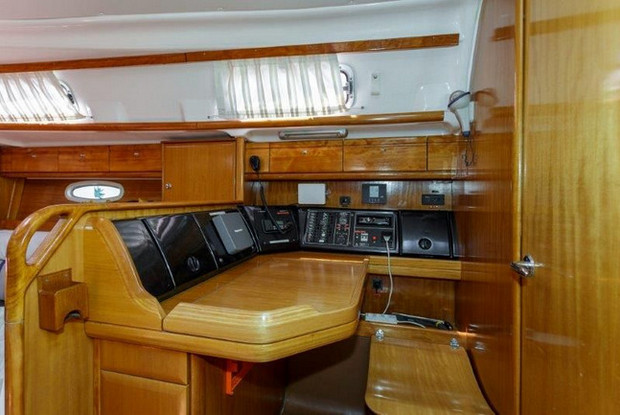 Bavaria 42 Cruiser, Split