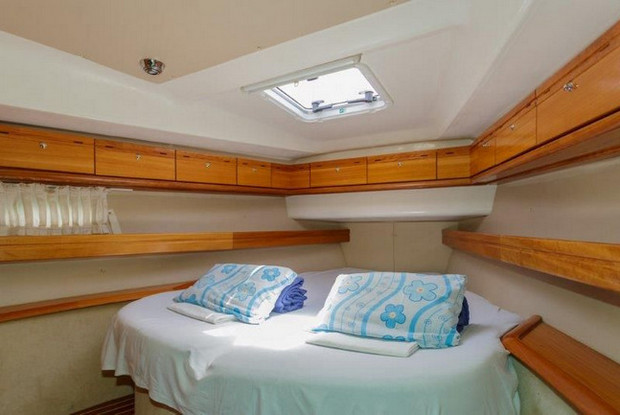 Bavaria 42 Cruiser, Split