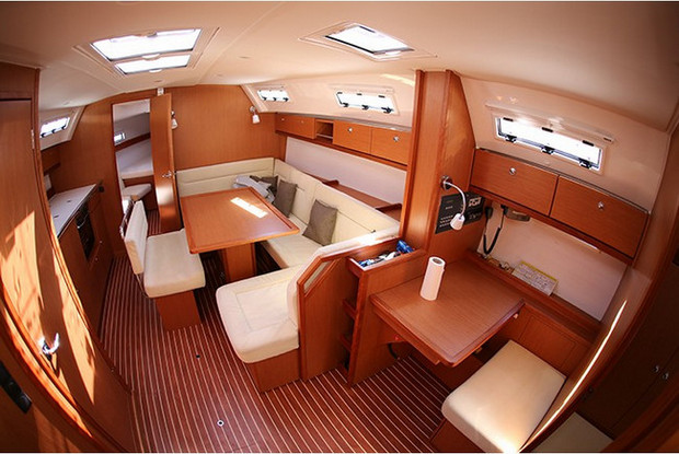 Bavaria Cruiser 40, Loutraki