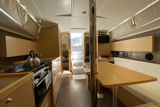 Oceanis 38 - 3 cab., Fethiye