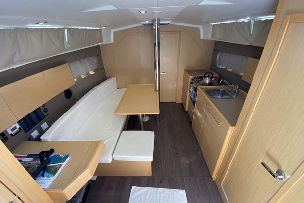 Oceanis 38 - 3 cab., Fethiye