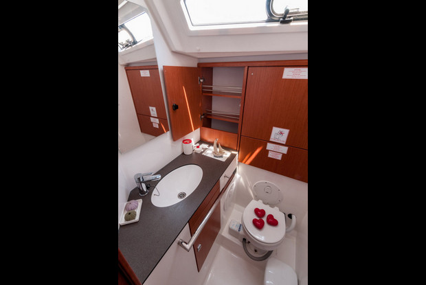 Bavaria Cruiser 46 - 4 cab., Alimos