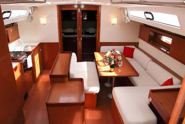 Oceanis 50 Family - 6 cab., Rogač-Šolta