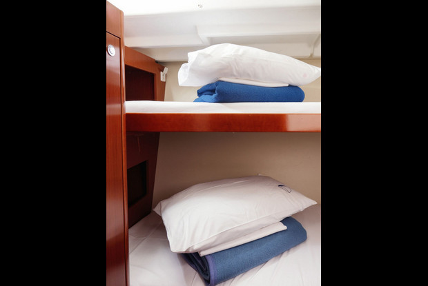 Oceanis 50 Family - 6 cab., Rogač-Šolta