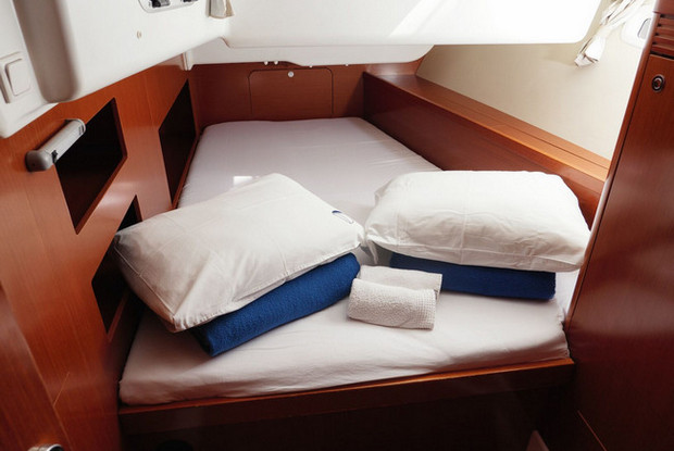 Oceanis 50 Family - 6 cab., Rogač-Šolta