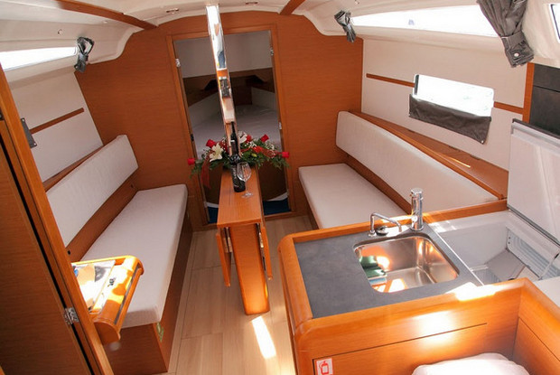 Sun Odyssey 349, Rogač-Šolta