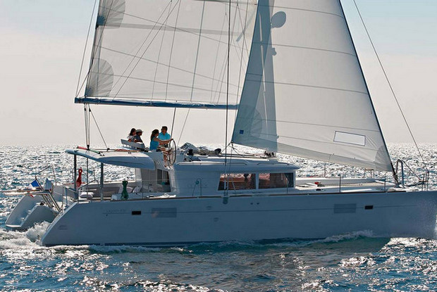 Lagoon 450 - 4 + 2 cab., Alimos