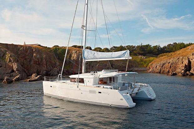 Lagoon 450 - 4 + 2 cab., Alimos