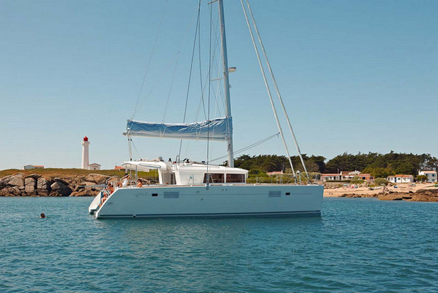 Lagoon 450 - 4 + 2 cab., Alimos