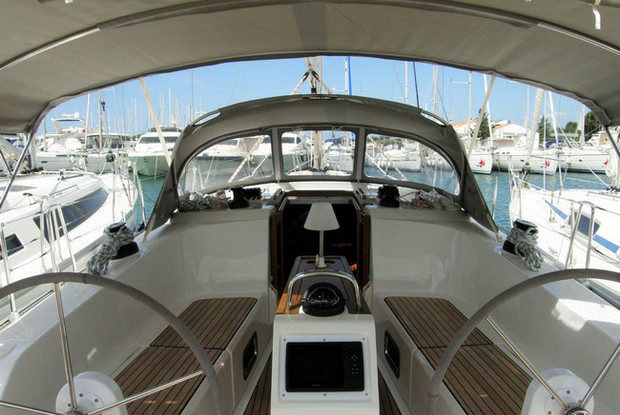 Bavaria Cruiser 41 - 3 cab., Murter