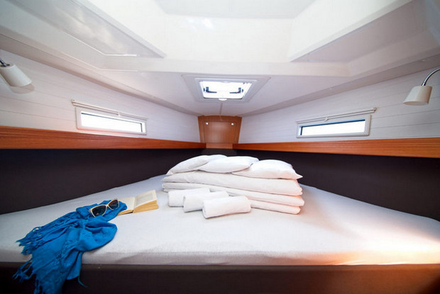 Bavaria Cruiser 41 - 3 cab., Murter