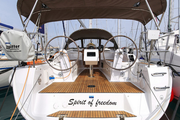 Bavaria Cruiser 34 - 2 cab., Pula