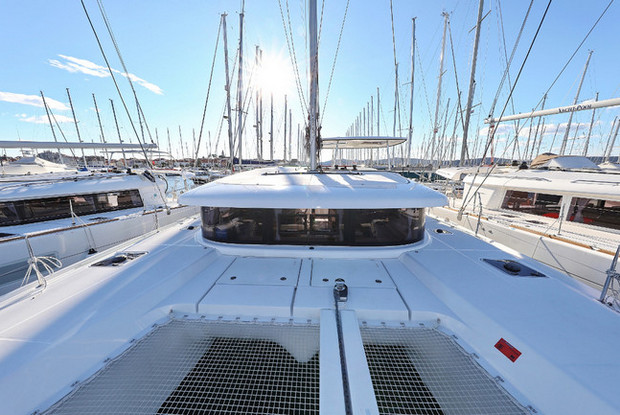 Lagoon 42 - 4 + 2 cab., Murter