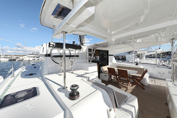 Lagoon 42 - 4 + 2 cab., Murter