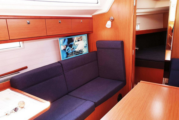 Bavaria Cruiser 37 - 3 cab., Split